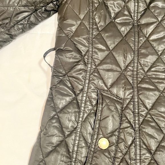 Burberry Brit Quilted Coat size M with Hood-NO BELT!! - Picture 13 of 14